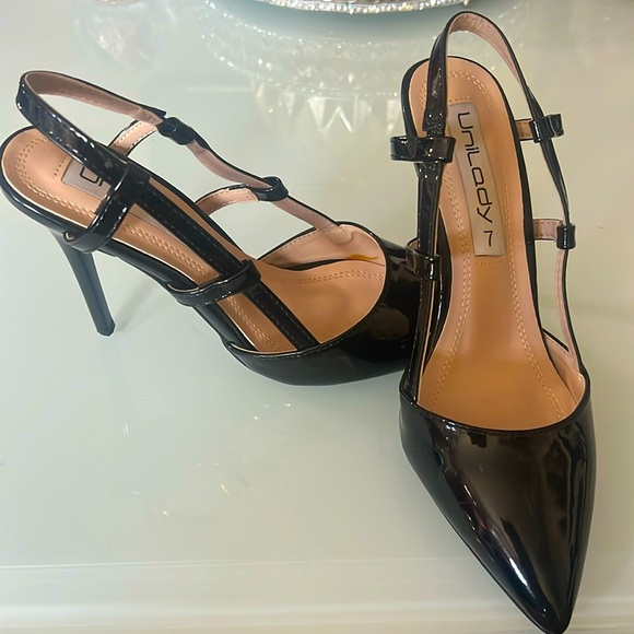 Heels for work - Picture 1 of 4